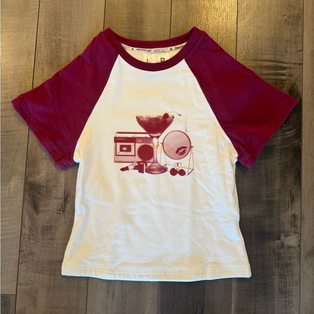 Blackbough Swim Belly Baby Tee | Size Small
